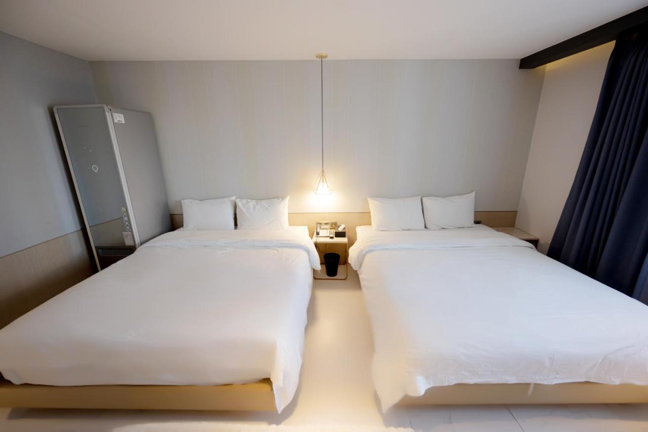 Hound Hotel Seomyeon-Beomcheon Busan Eksteriør billede