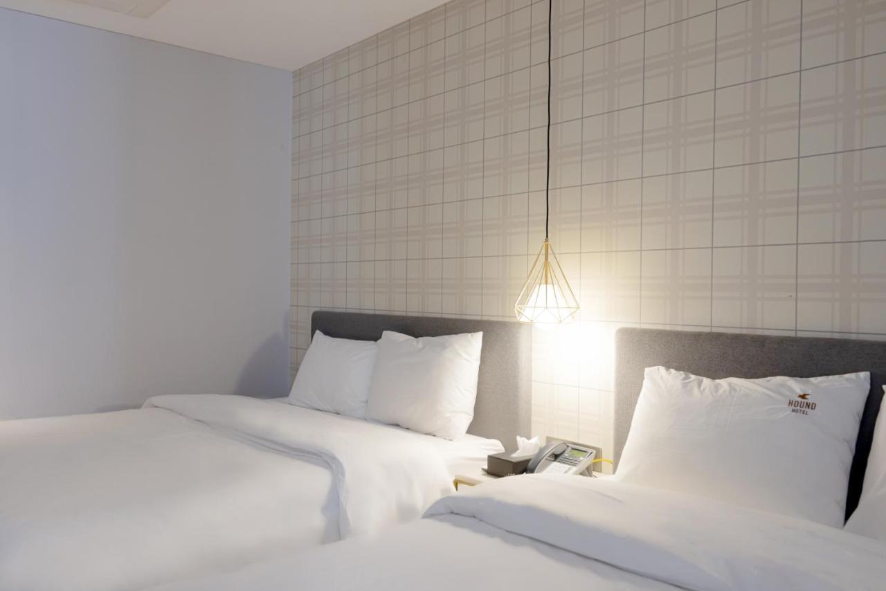 Hound Hotel Seomyeon-Beomcheon Busan Eksteriør billede